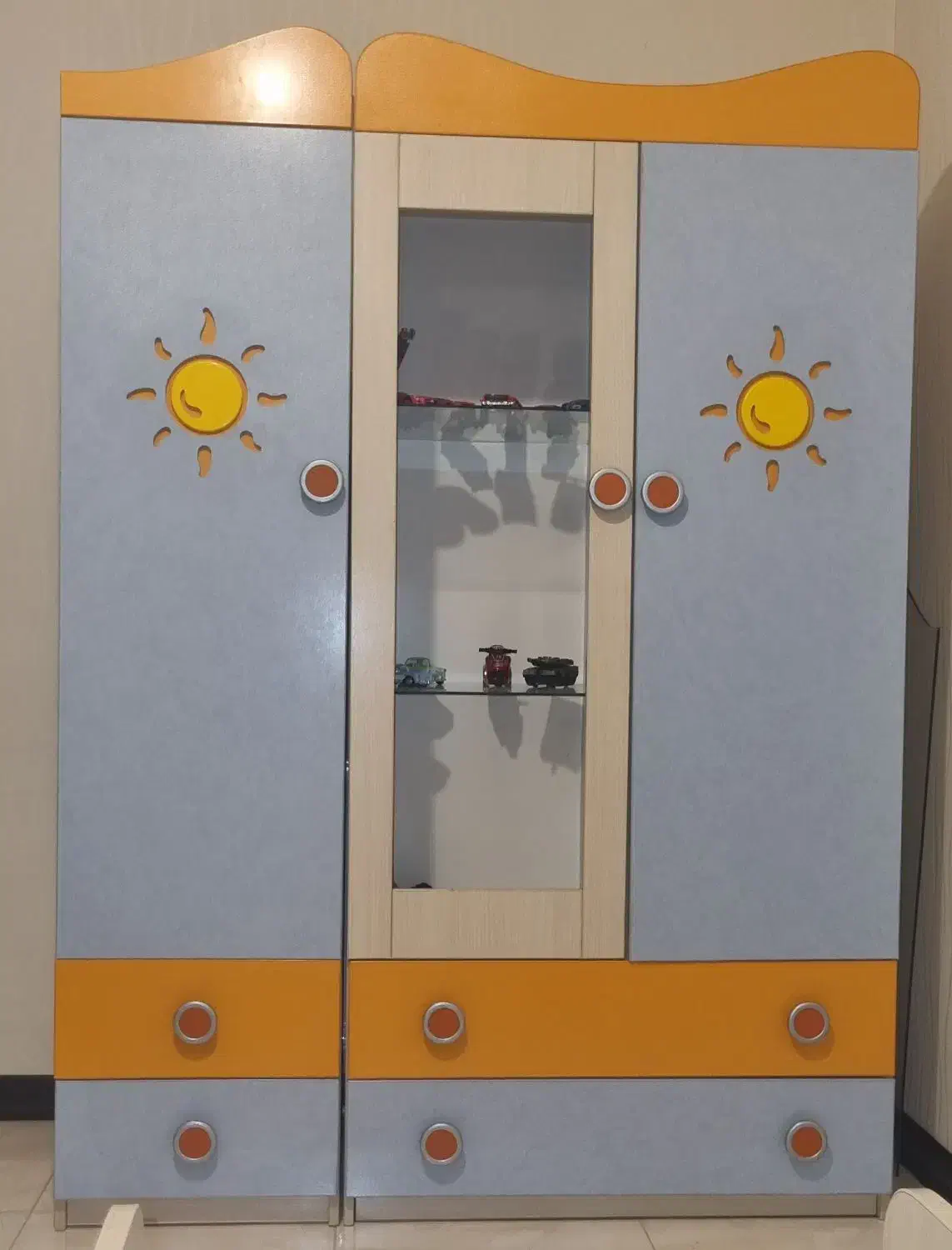 سرویس خواب نوزاد و نوجوانی|تخت و سرویس خواب|شاهینشهر, فردوسی|دیوار