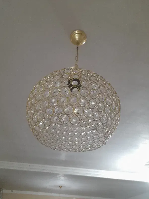 لوستر و اویز قدیمی|لوستر و چراغ آویز|فردوس (خراسان), |دیوار