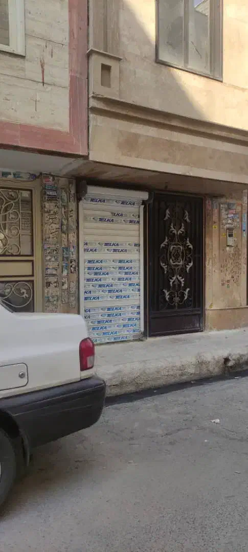 فروش مغازه زیر پله ۴متری حصارک اسلامشهر|فروش مغازه و غرفه|اسلامشهر, شهرک سعیدیه|دیوار