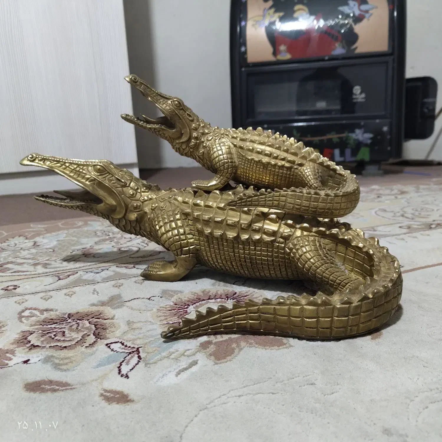 مجسمه های برنزی خارجی تمساح|مجسمه، تندیس، ماکت|تهران, شهرک آسمان|دیوار