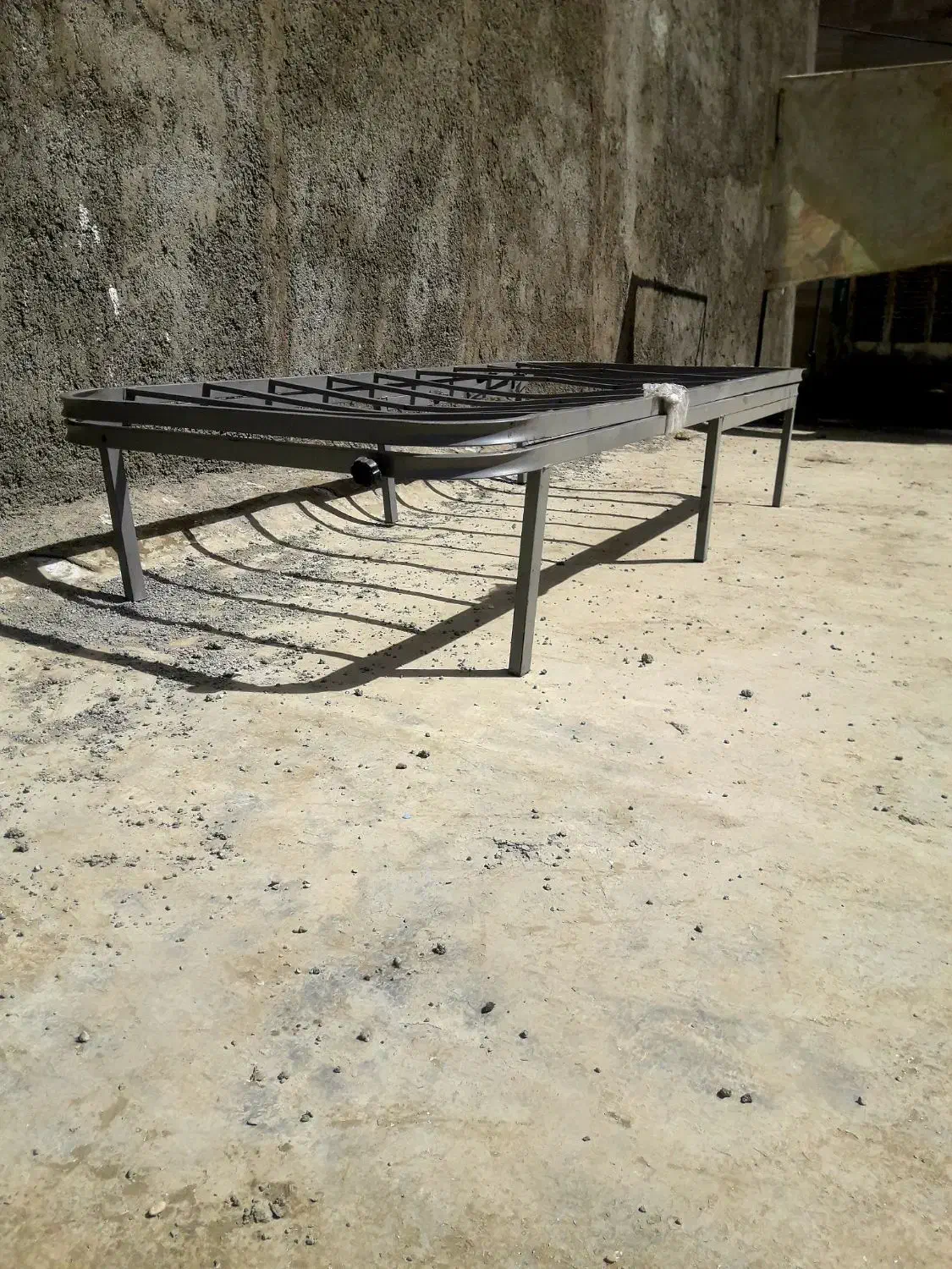 تخت خواب اهنی سبک سالم و سلامت|تخت و سرویس خواب|قرچک, باقرآباد|دیوار