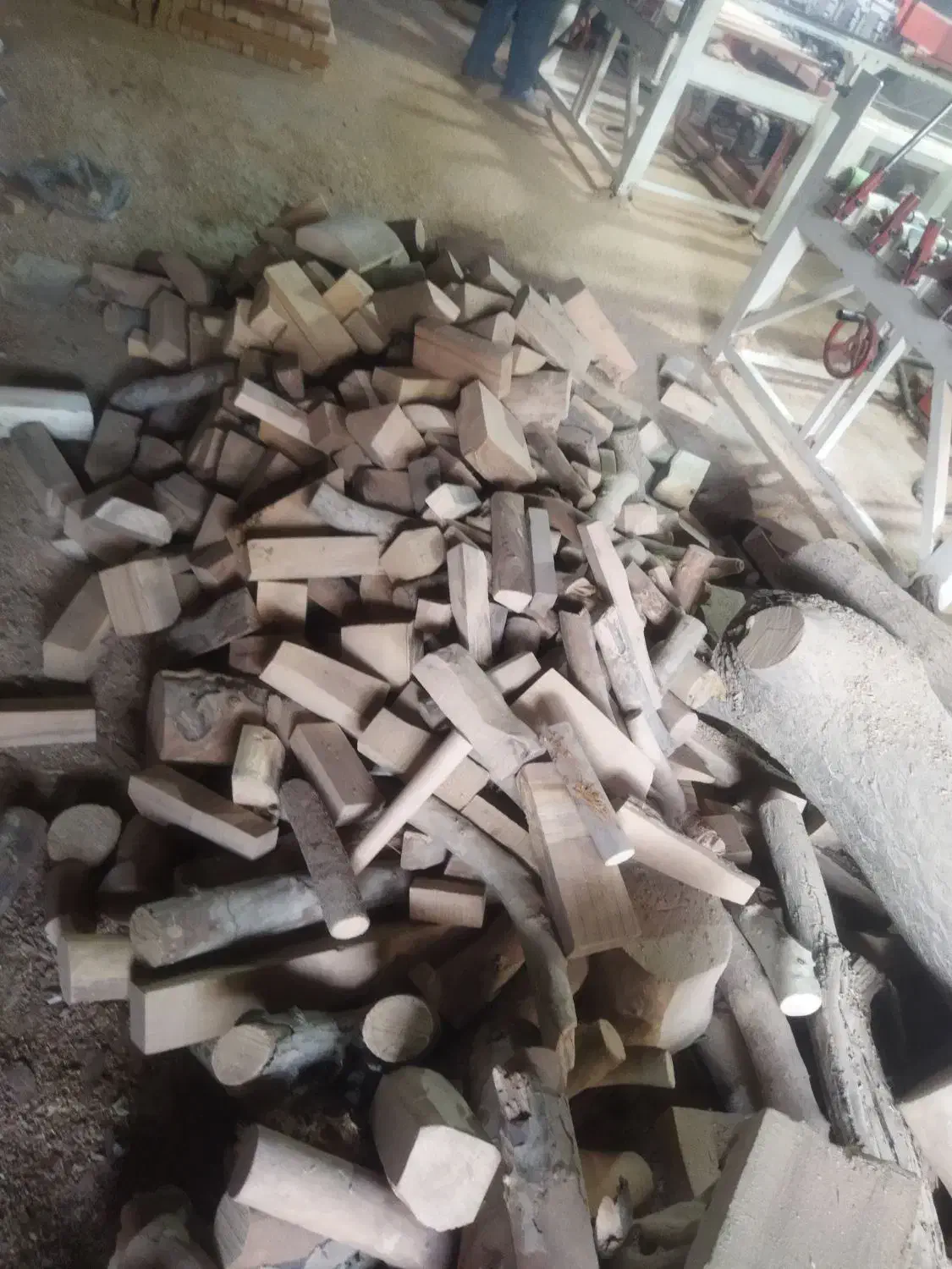 هیزم خشک|کوهنوردی و کمپینگ|آفتاب, |دیوار