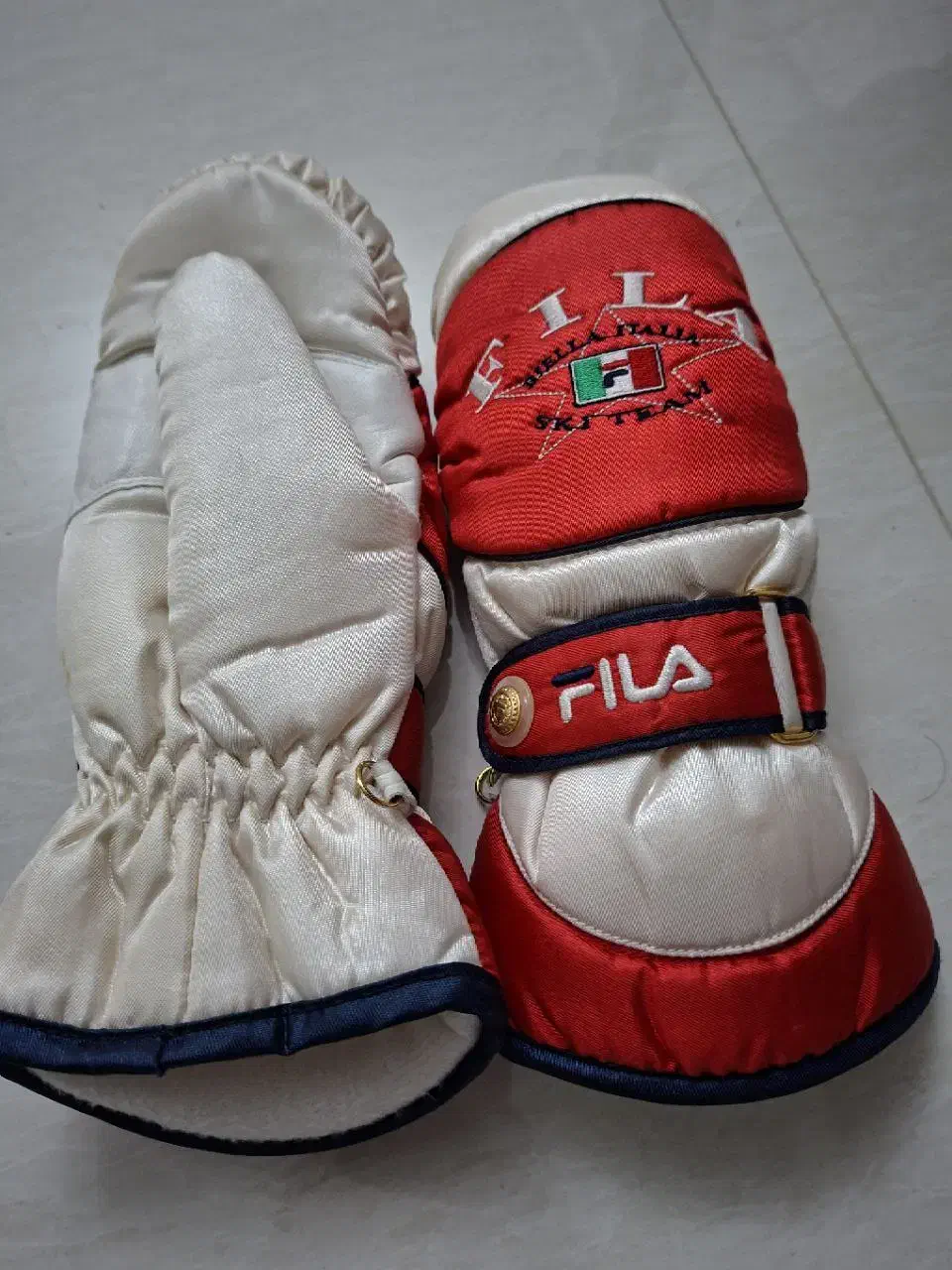 دستکش اسکی FILA تولیدکره|ورزش‌های زمستانی|مشهد, جاهد شهر|دیوار