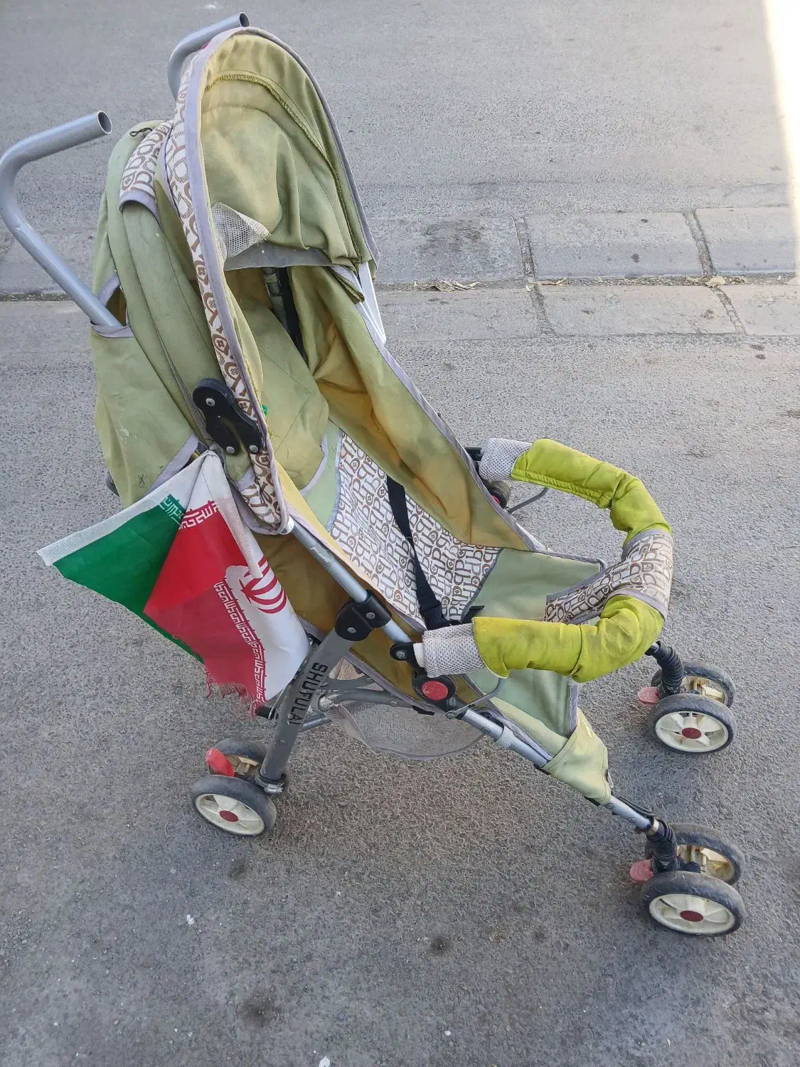 کالسکه عصایی سالم|کالسکه و لوازم جانبی|اراک, |دیوار