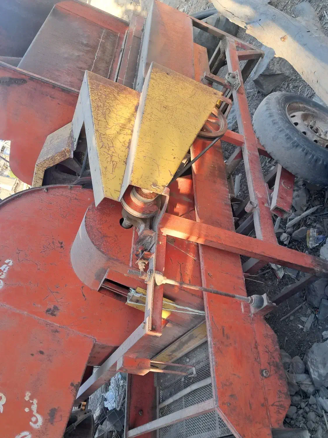 خرمنکوب|ماشینآلات صنعتی|چورزق, |دیوار