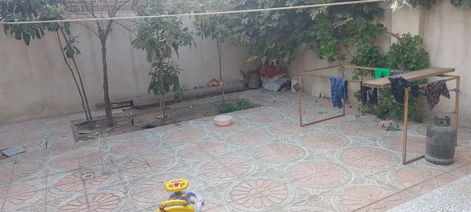 منزلی موجود جهت شراکت با مجوز ام ۴و۶واحد|مشارکت در ساخت املاک|شیراز, شهرک گلها|دیوار