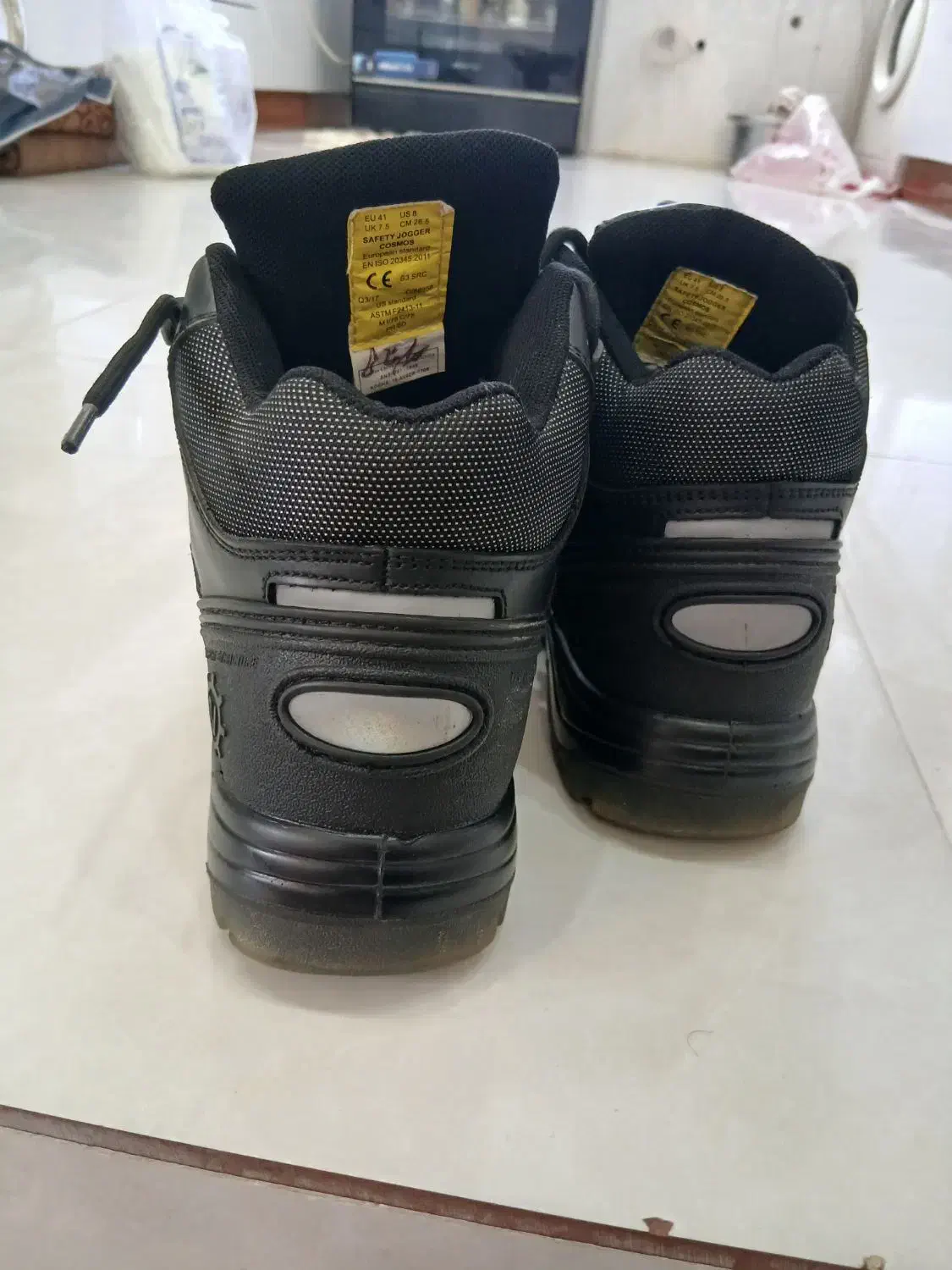 کفش ایمنی نوک آهنی ضد آب و ضدسایش س۴۱و ۴۲قیمت ۱۶۵۰|کیف، کفش، کمربند|مراغه, |دیوار