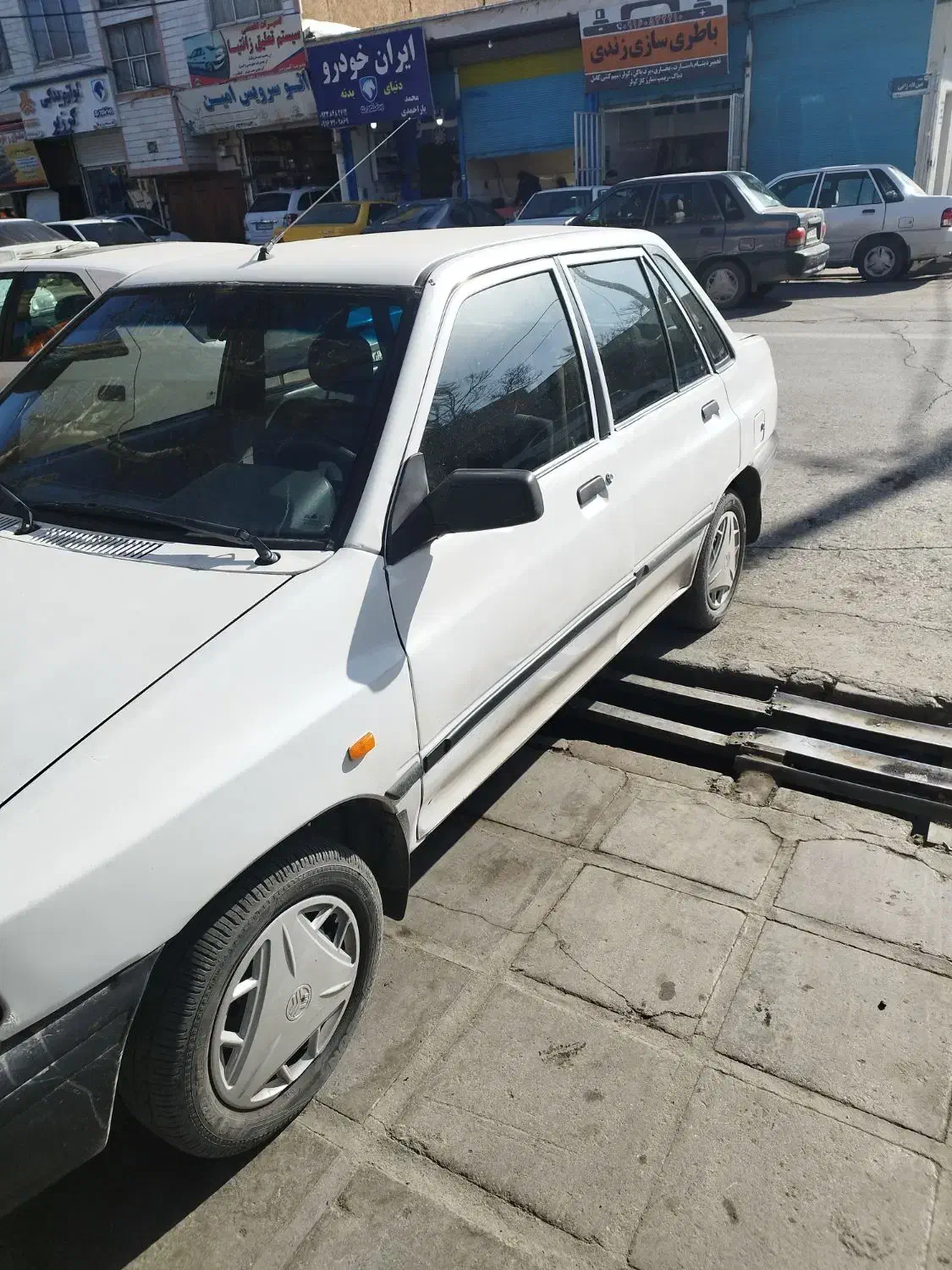 وسیله نقلیه|خودرو سواری و وانت|بروجرد, |دیوار