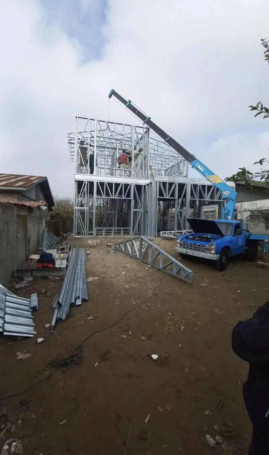 جرثقیل کفی ، نیسان دکل دار ، جرثقیل نیسان دکل بلند|خدمات حمل و نقل|رشت, گیل|دیوار