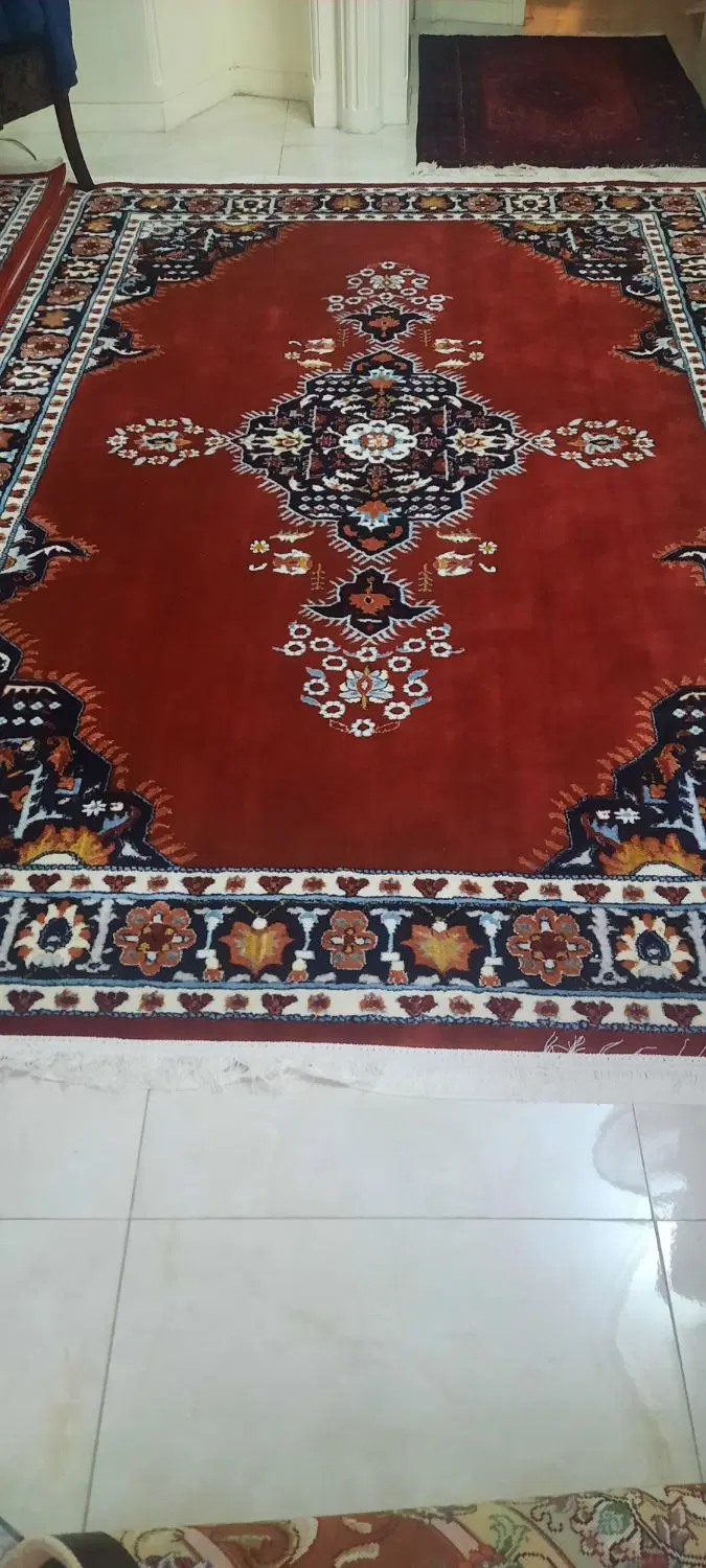 یک جفت فرش ماشینی ۶ متری قرمز لاکی رنگ، نو نو|فرش|تهران, کاشانک|دیوار