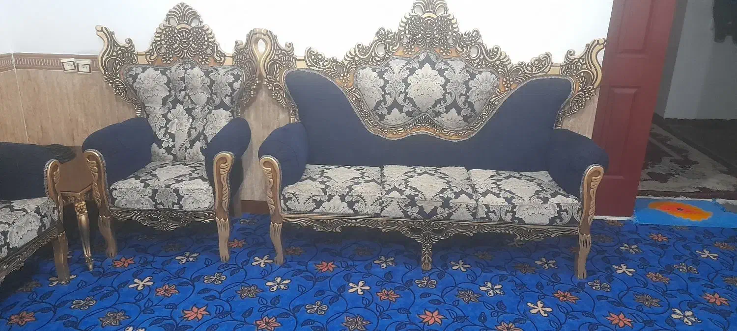 مبل سلطنتی ۷نفره|مبلمان خانگی و میز عسلی|ایوان, |دیوار