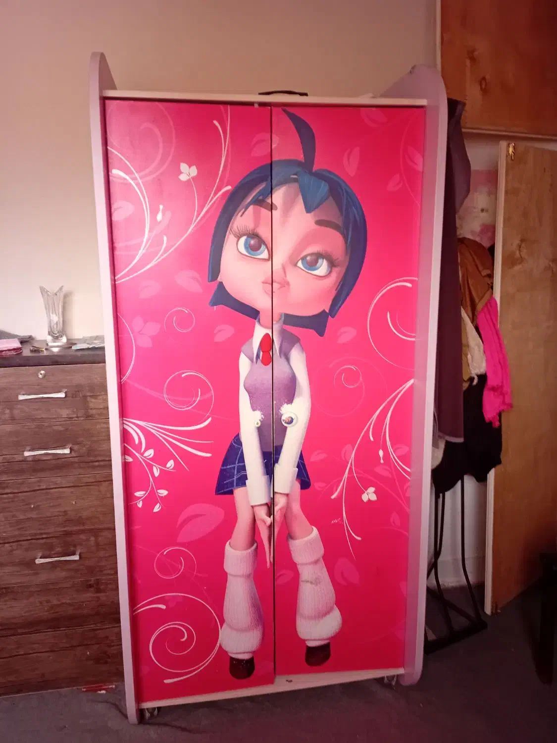 کمد دیواری کودک|جاکفشی، کمد، دراور|همدان, |دیوار