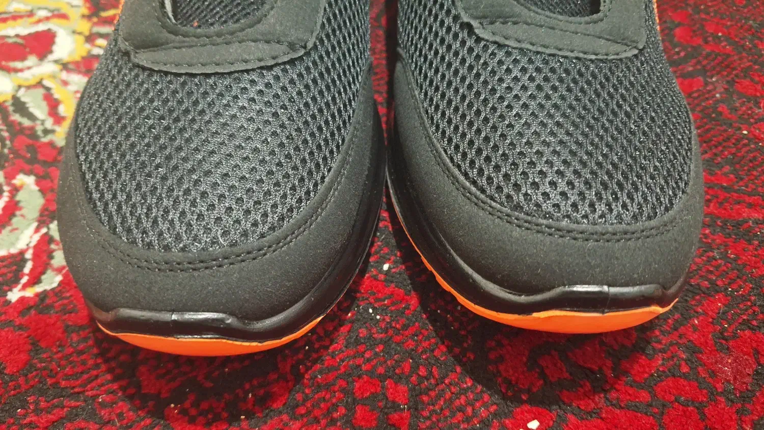 کفش اسپرت نو|کیف، کفش، کمربند|ماکو, |دیوار