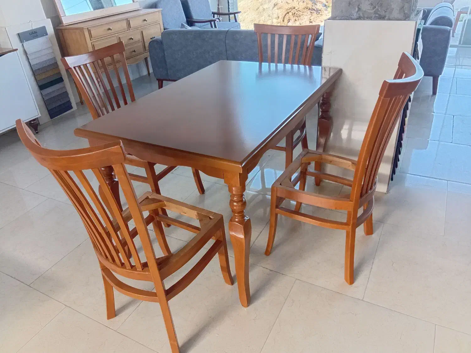 رنگ کاری انواع مصنوعات چوبی|خدمات پیشه و مهارت|سیجوال, |دیوار