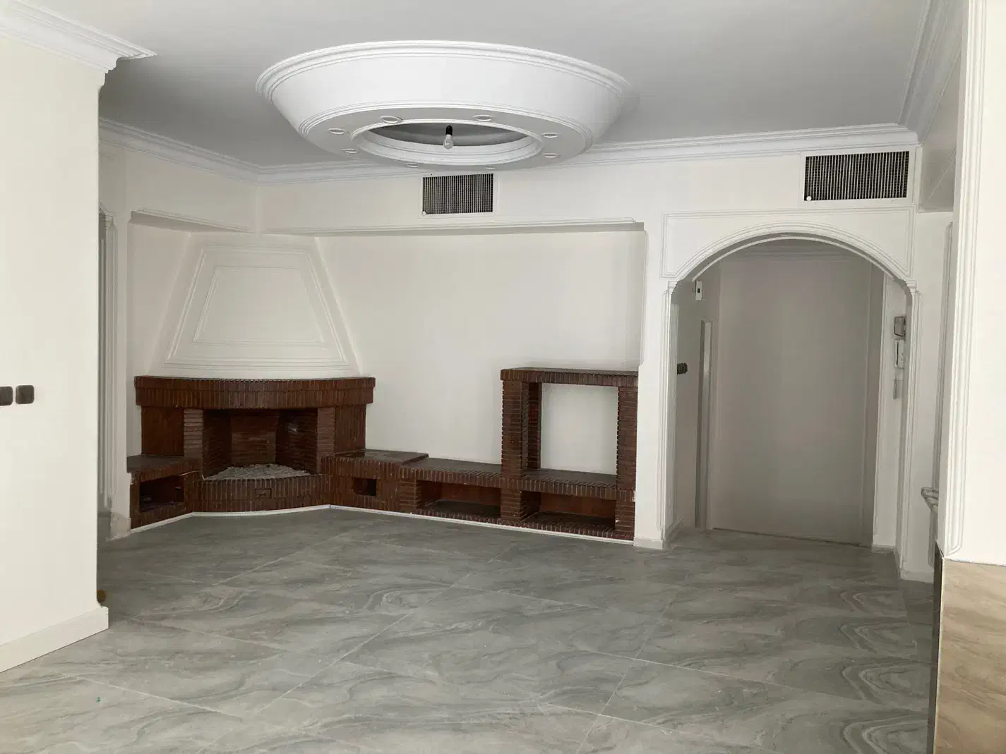 آپارتمان ۲۶۰ متری ۴ خواب در شهرک اختصاصی یاس|اجارهٔ آپارتمان|تهران, نیاوران|دیوار