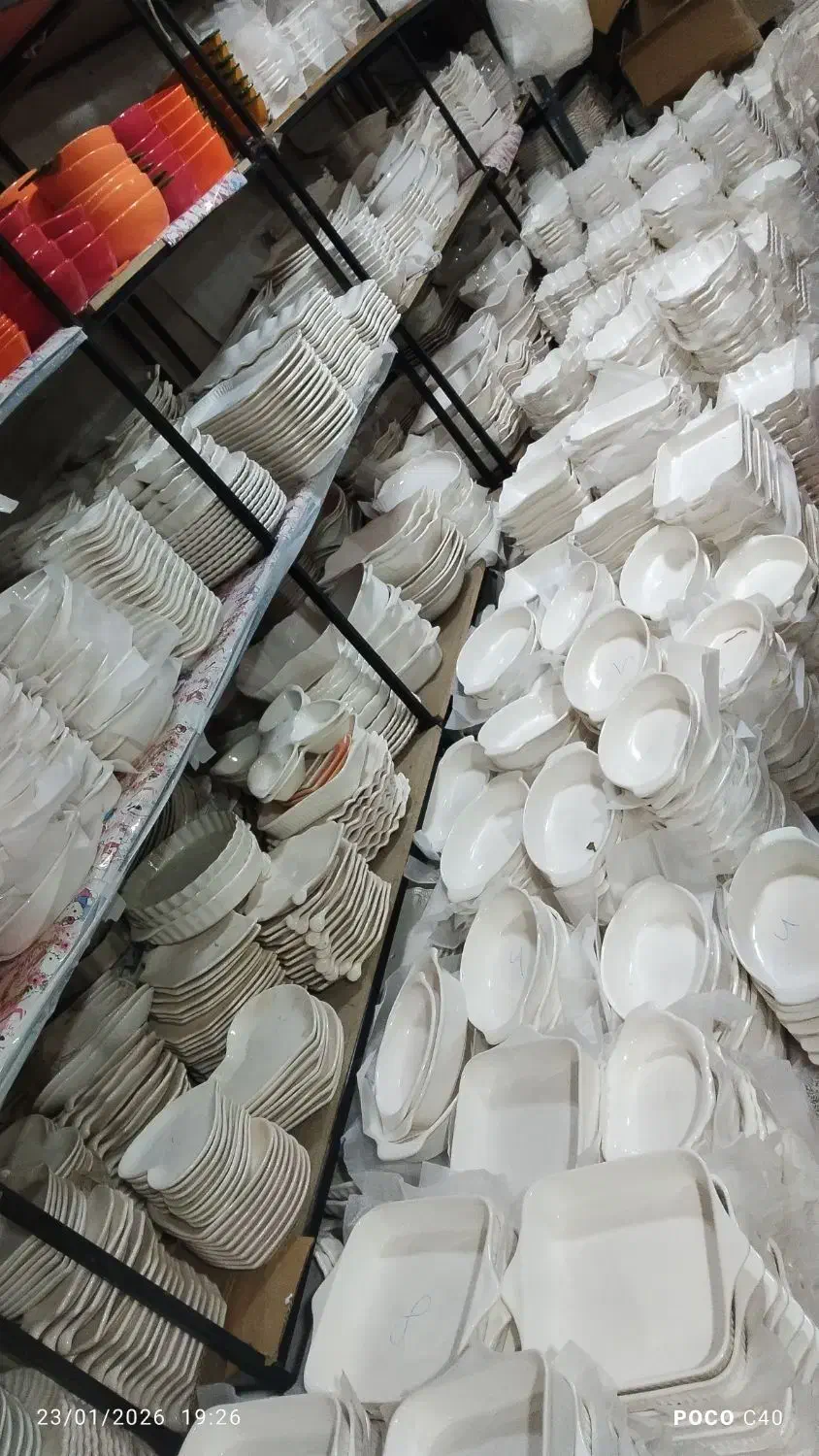 فروشنده خانم|استخدام خدمات فروشگاه و رستوران|خرمآباد, |دیوار