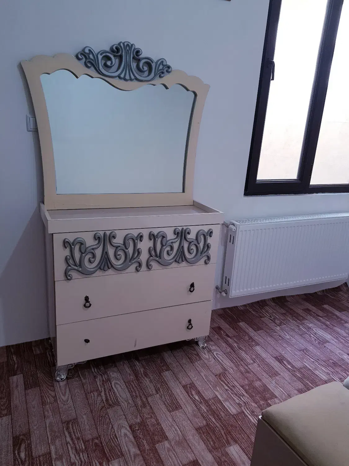 تختخواب دونفره|تخت و سرویس خواب|خوی, |دیوار