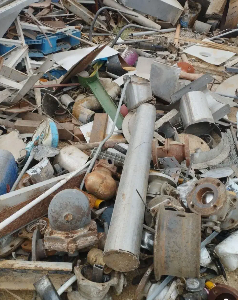 خرید کتاب و دفتر باطله و انواع آهن الات،درب منزل|عمدهفروشی|شیراز, زیباشهر|دیوار