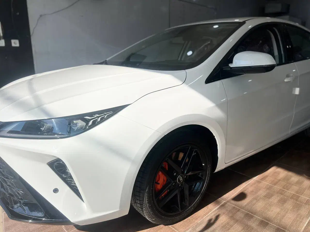 آریزو 6GT سفید ۱۴۰۴ صفر|خودرو سواری و وانت|سیرجان, |دیوار