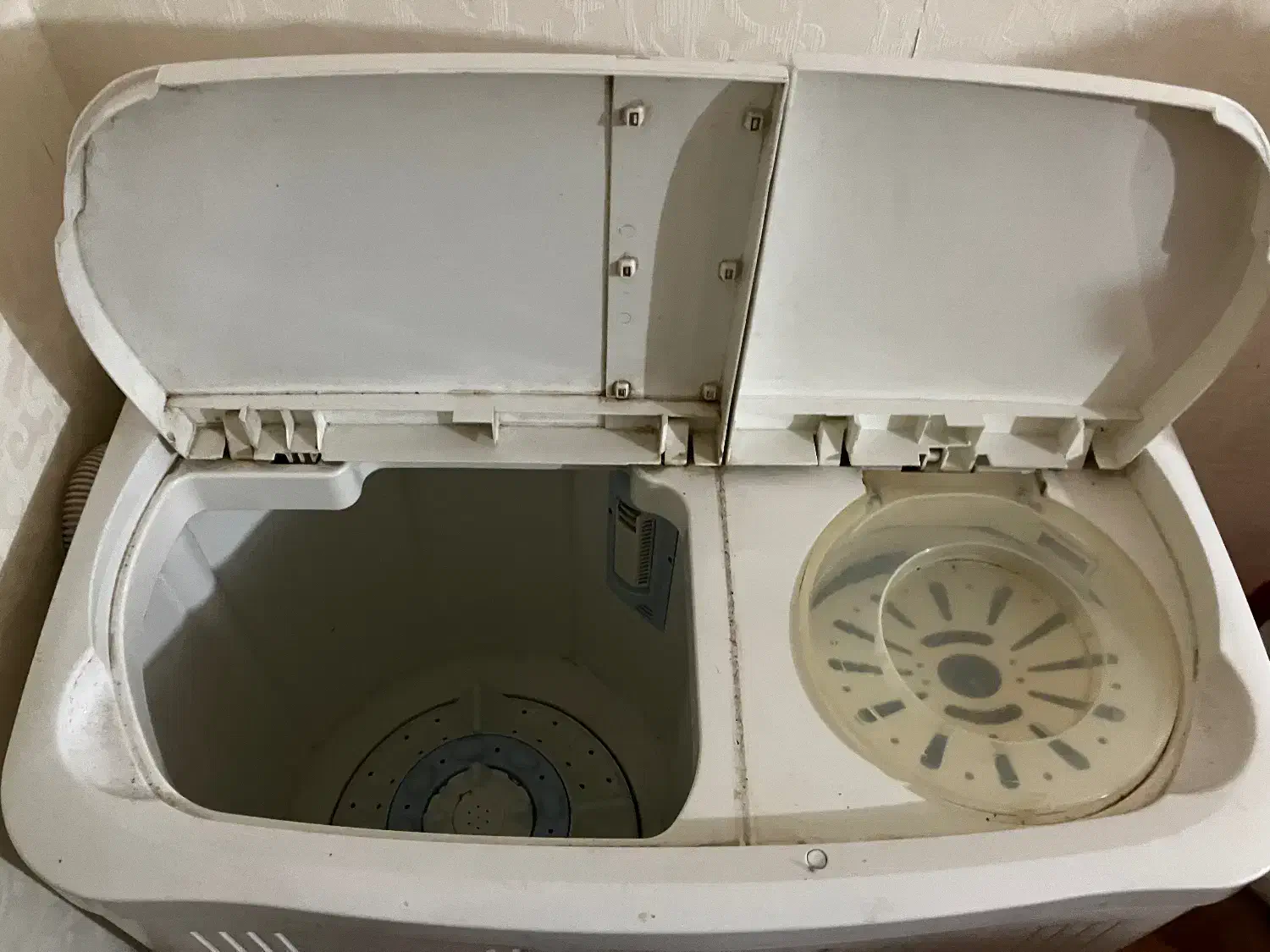 لباسشویی ۶ کیلویی فریدولین|ماشین لباسشویی و خشک‌کن لباس|رشت, علی آباد|دیوار