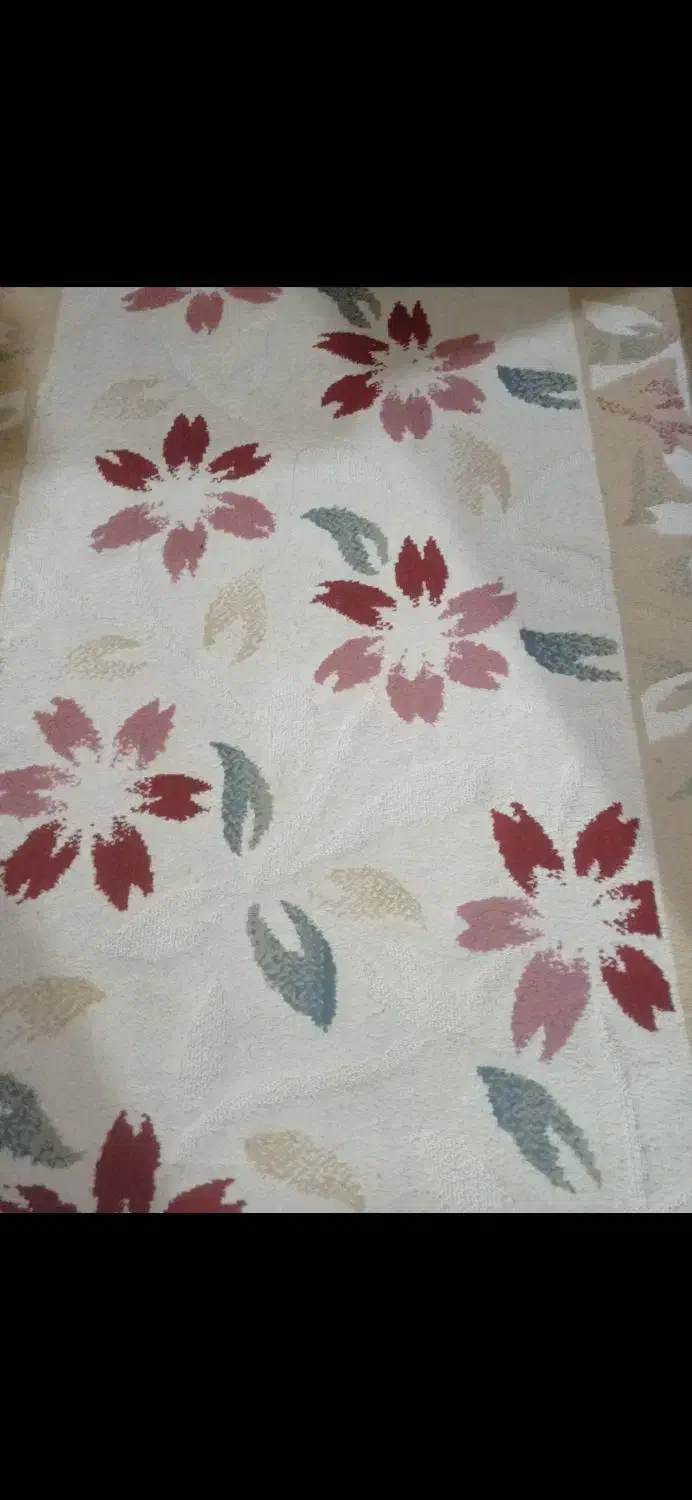 کناره در حد نو 90در3/5|فرش|قزوین, |دیوار