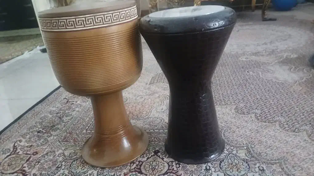 تنبک شیرانی|سازهای سنتی|پاکدشت, حصار امیر|دیوار