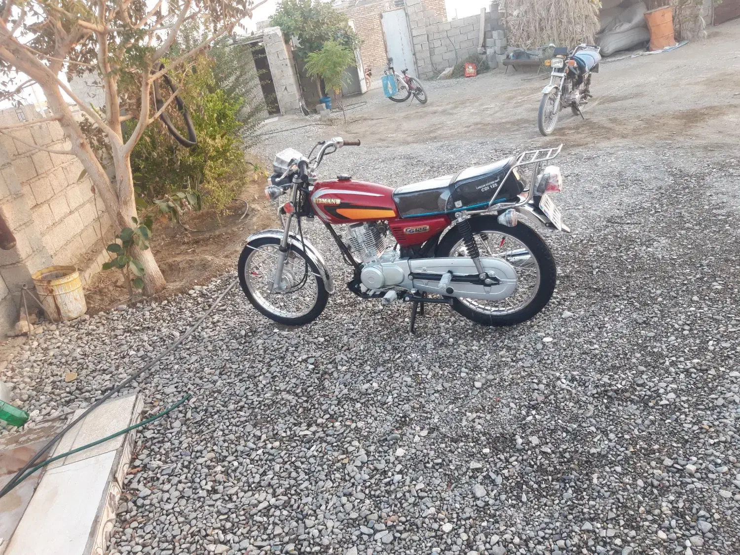 موتر مدل ۹۵اخرین مدل کاربرات موتر صفر هست|موتورسیکلت|ارزوئیه, |دیوار