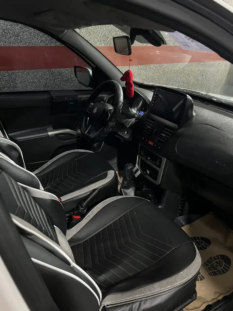 کوییک اس r مدل ۴۰۳|خودرو سواری و وانت|بندرعباس, |دیوار