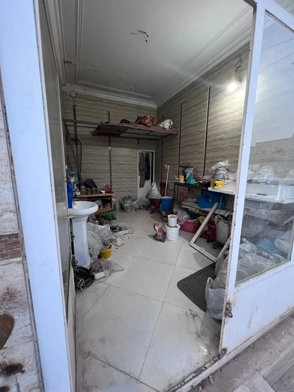 15 متر مغازه تجاری داخل کوچه|فروش مغازه و غرفه|محمدشهر, ولدآباد بزرگ|دیوار