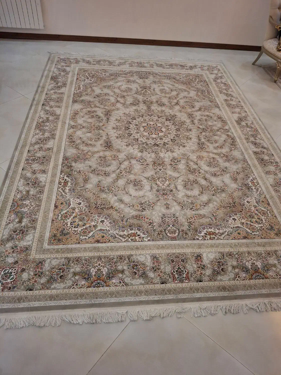 فرش|فرش|تهران, والفجر (افسریه)|دیوار