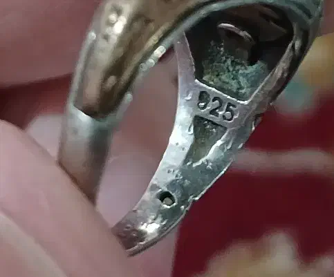 انگشتر|کلکسیون اشیاء عتیقه|سنندج, |دیوار