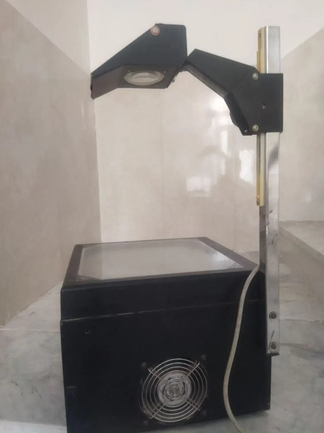 دستگاه اورهد اوپک|تلویزیون و پروژکتور|کاشمر, |دیوار