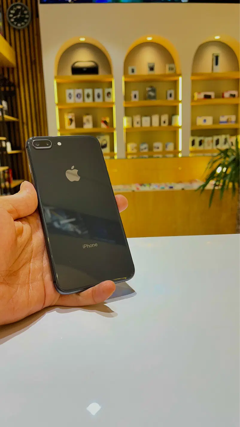 iphone 8 plus|موبایل|تهران, فرزانه|دیوار
