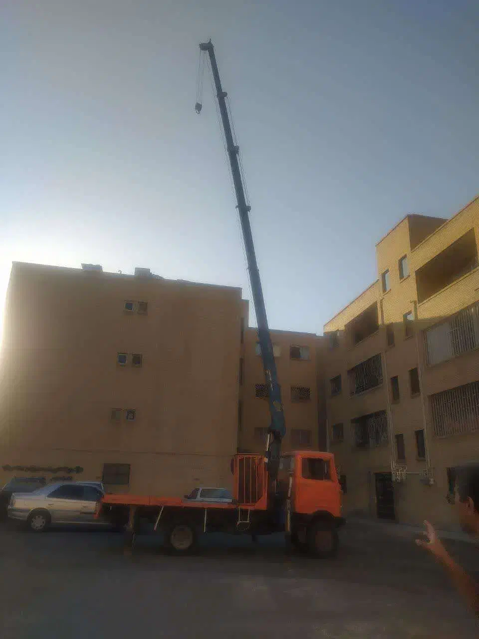 فروش خاور دارای جرثقیل مدل 1354|خودرو سنگین|فولادشهر, B7|دیوار