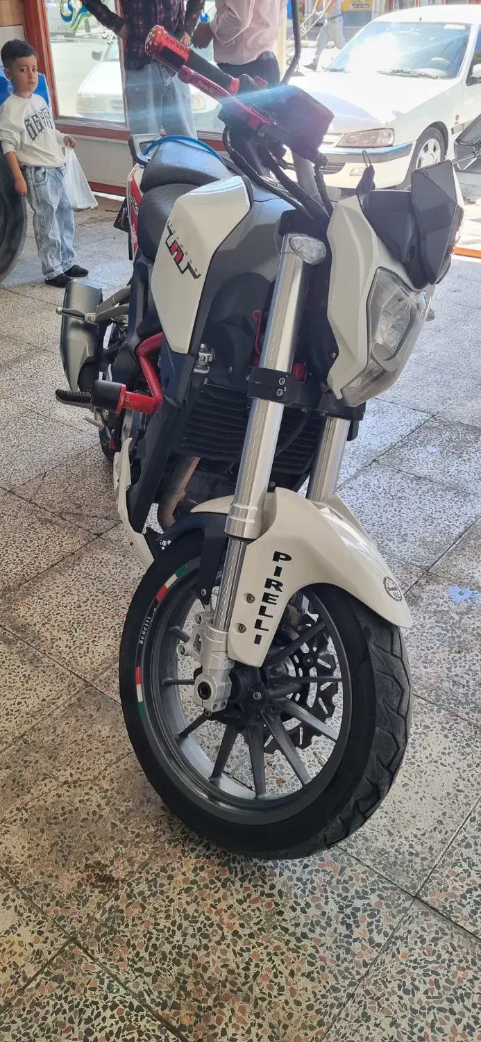 بنلی ۲۵۰ تک سیلندر|موتورسیکلت|اسدآباد, |دیوار