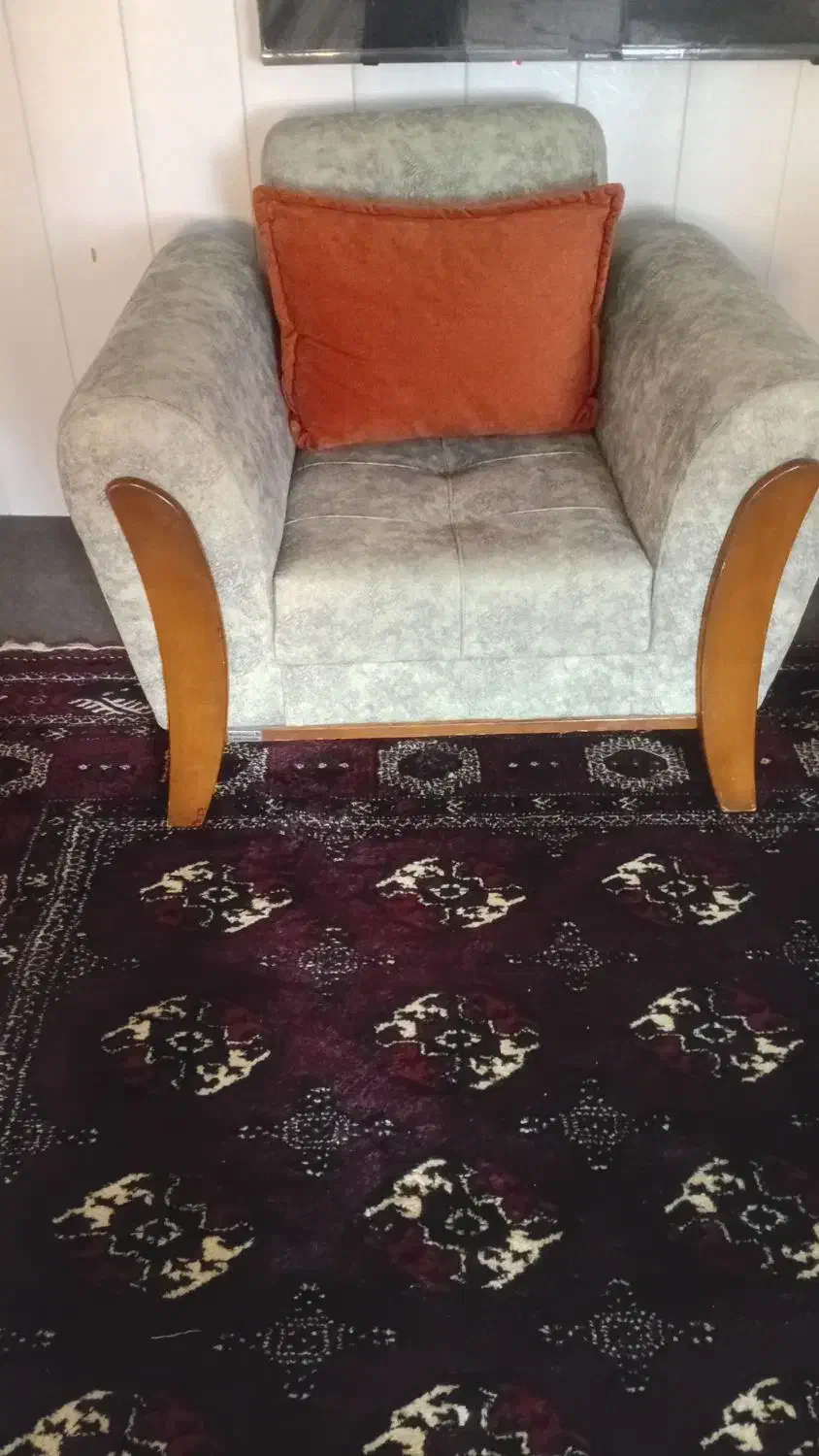 یک جفت مبل. تکنفره|مبلمان خانگی و میز عسلی|گمیشان, |دیوار