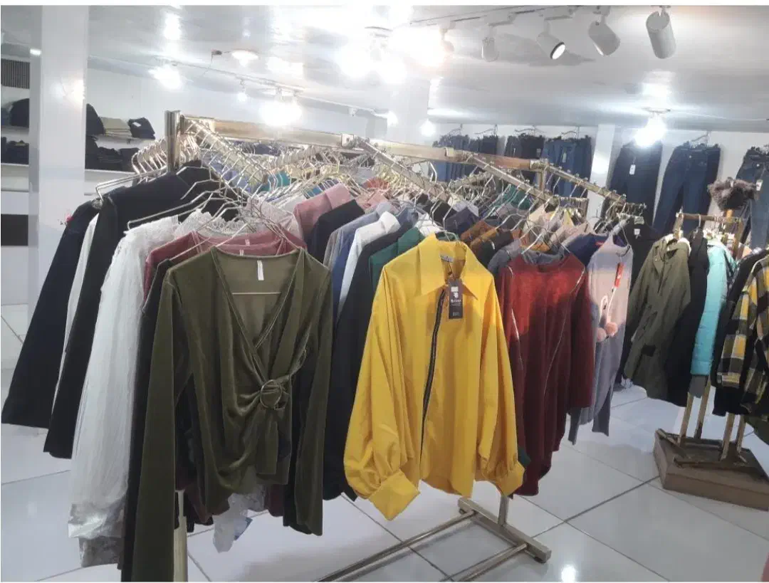 فروشگاه شین|لباس|کبودرآهنگ, |دیوار