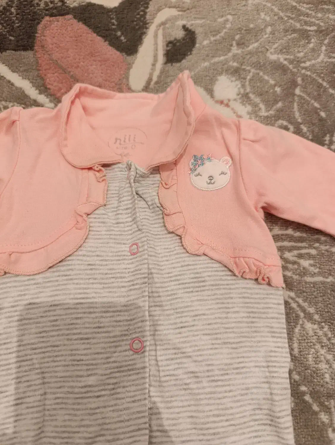 سرهمی دخترانه درحدنو|کفش و لباس بچه|قزوین, |دیوار