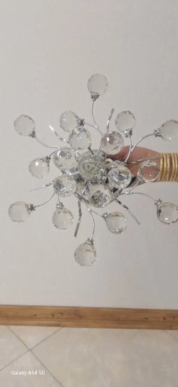 ۳ عدد لوستر|لوستر و چراغ آویز|همدان, |دیوار