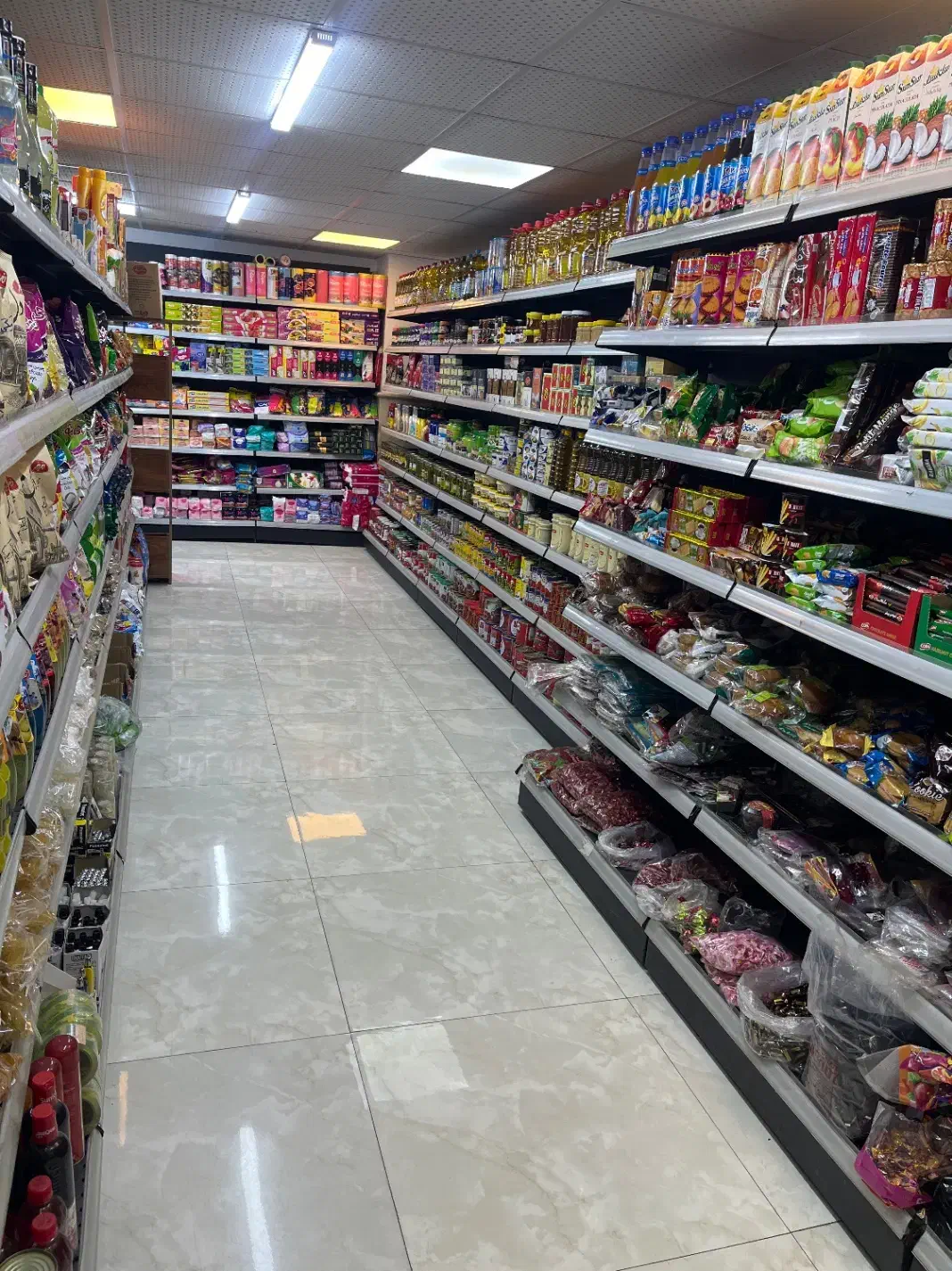 جهت کار در فروشگاه حاجی ارزونی|استخدام مالی، حسابداری، حقوقی|بابل, |دیوار