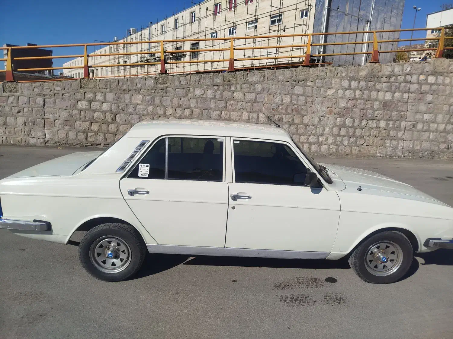 پیکان|خودرو سواری و وانت|بانه, |دیوار