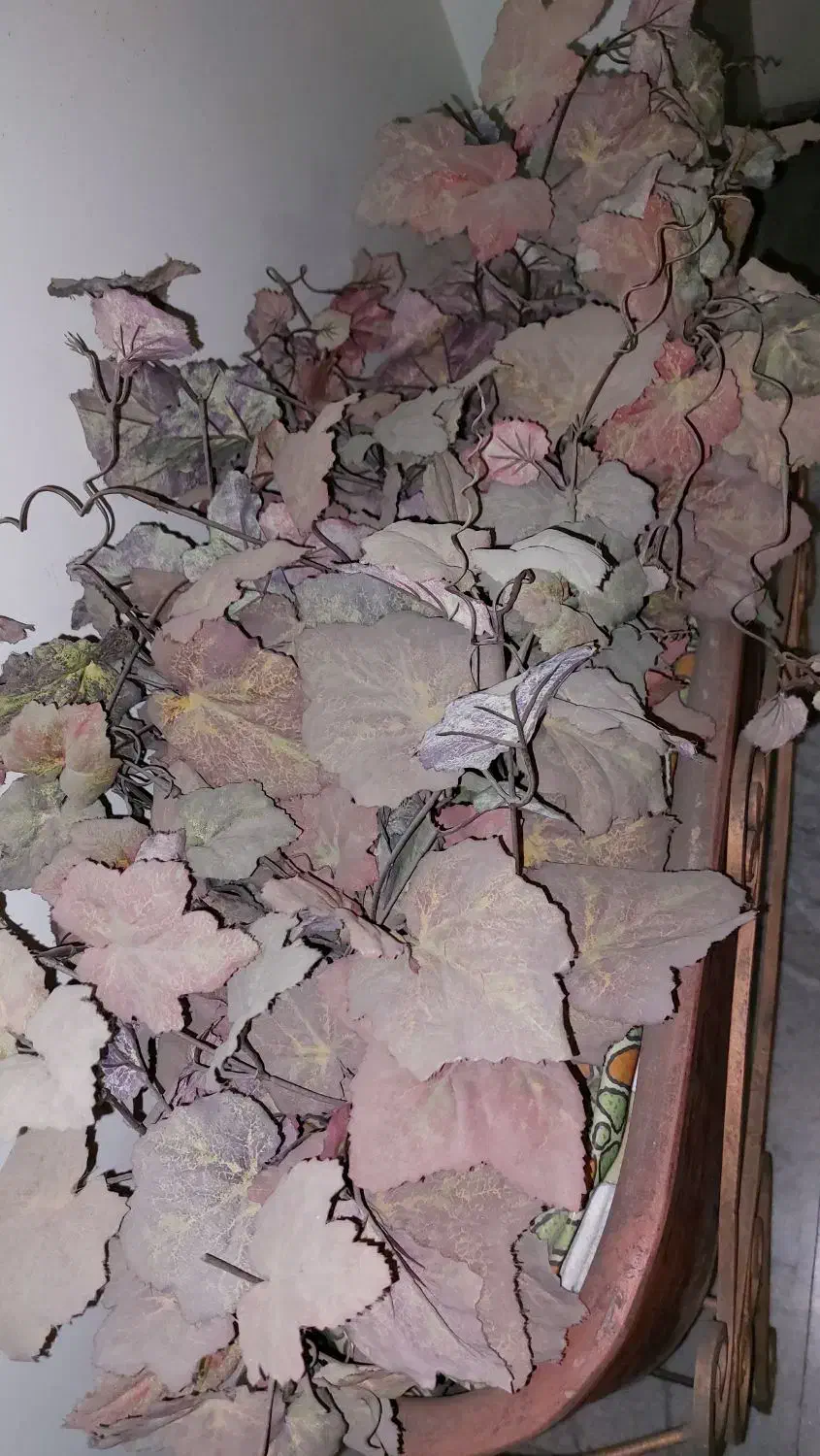 درخت و گل مصنوعی|گل مصنوعی|تهران, فلسطین (میدان انقلاب)|دیوار