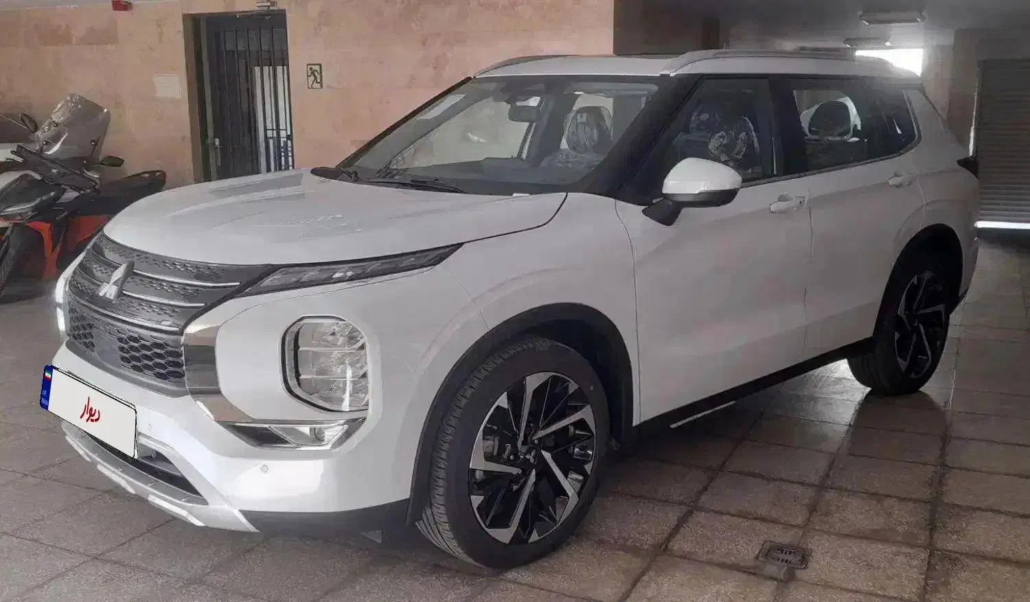 اوتلندر اچ دو دف سفید|خودرو سواری و وانت|تهران, نارمک|دیوار