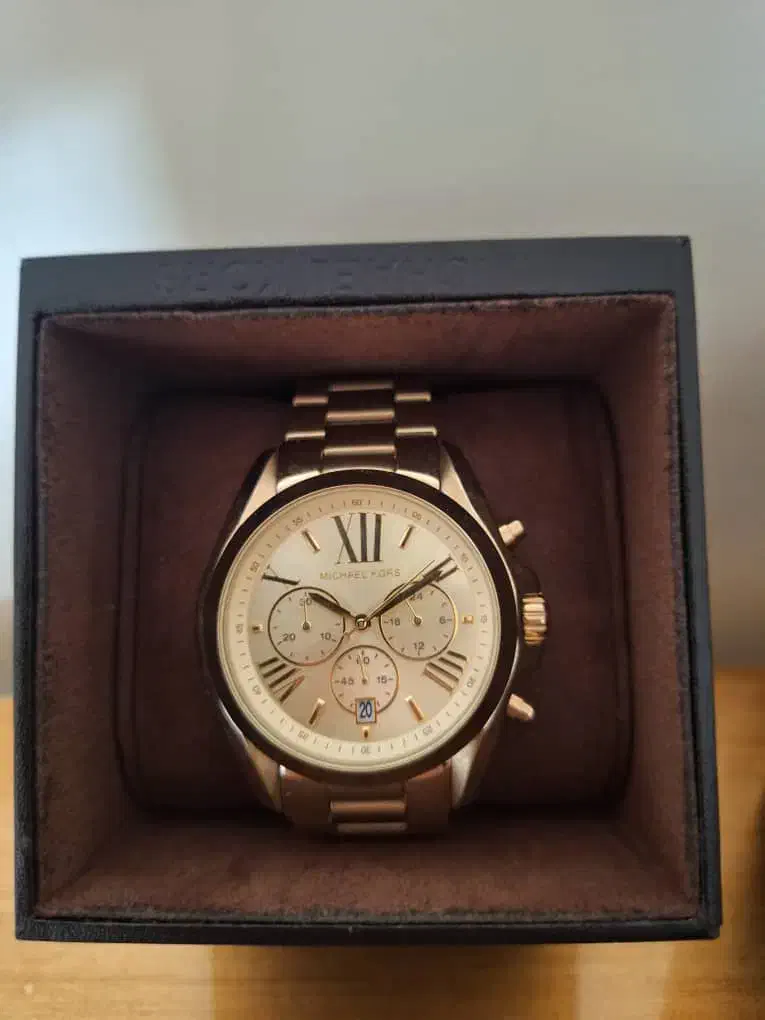 Michael Kors MK5605 ، آکبند و دست‌نخورده ، اصل|ساعت|تهران, جنت‌آباد جنوبی|دیوار