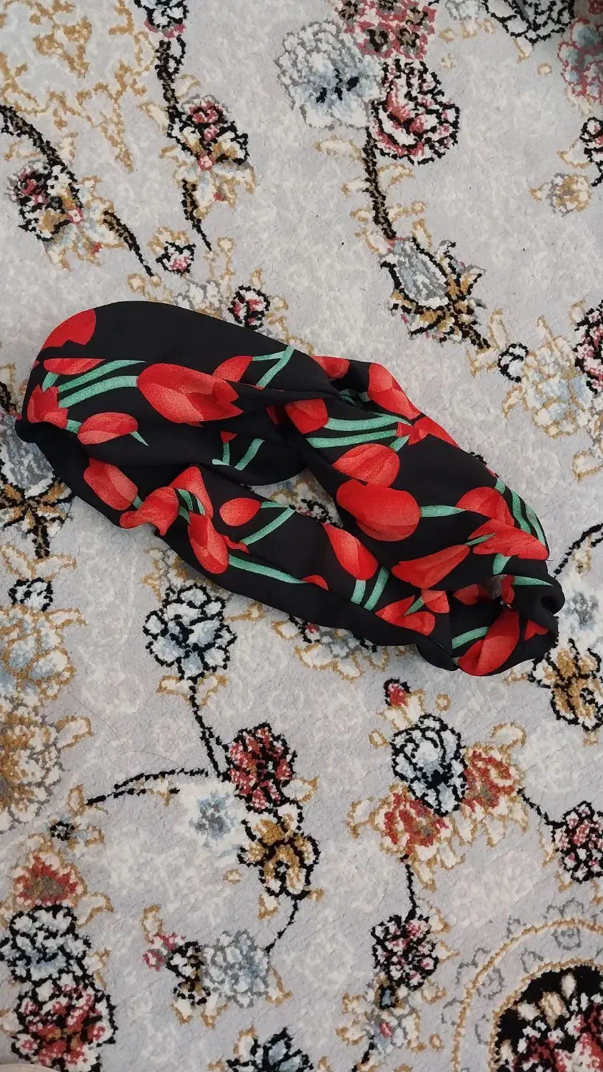 پیراهن|لباس|رشت, فخب|دیوار