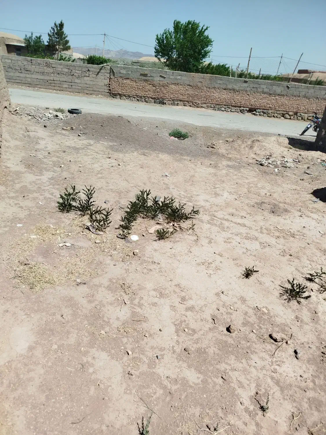 10قصب زمین روستای مومن آبادمعاوضه با ماشین هسته|فروش زمین و ملک کلنگی|بردسیر, |دیوار