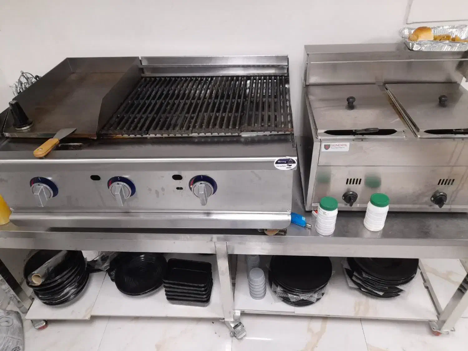 سرخ کن گریل تاپینگ بویلر|کافیشاپ و رستوران|چهاردانگه (تهران), |دیوار