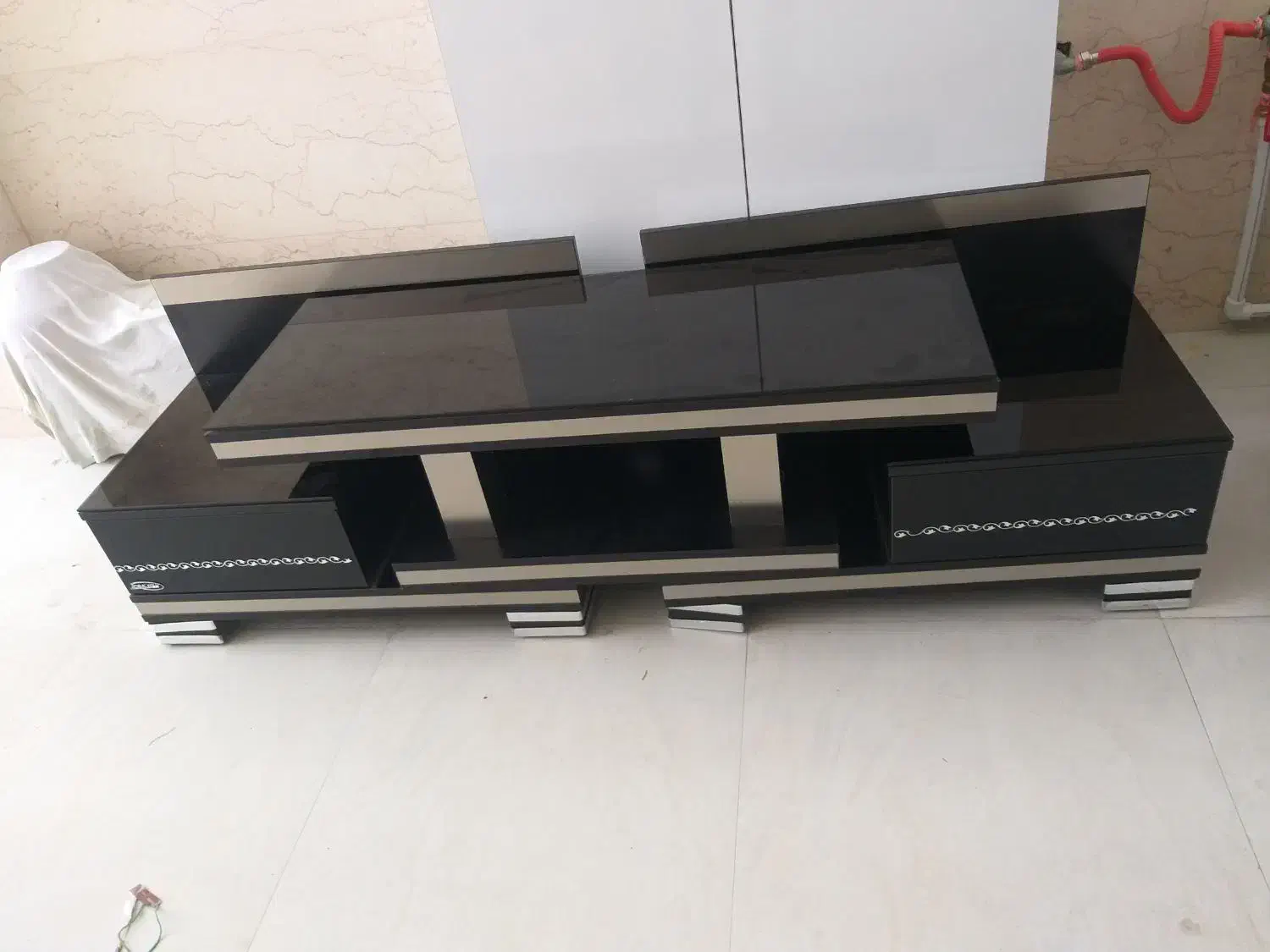 میز تلویزیون سه تیکه مشکی|میز تلویزیون|اشنویه, |دیوار