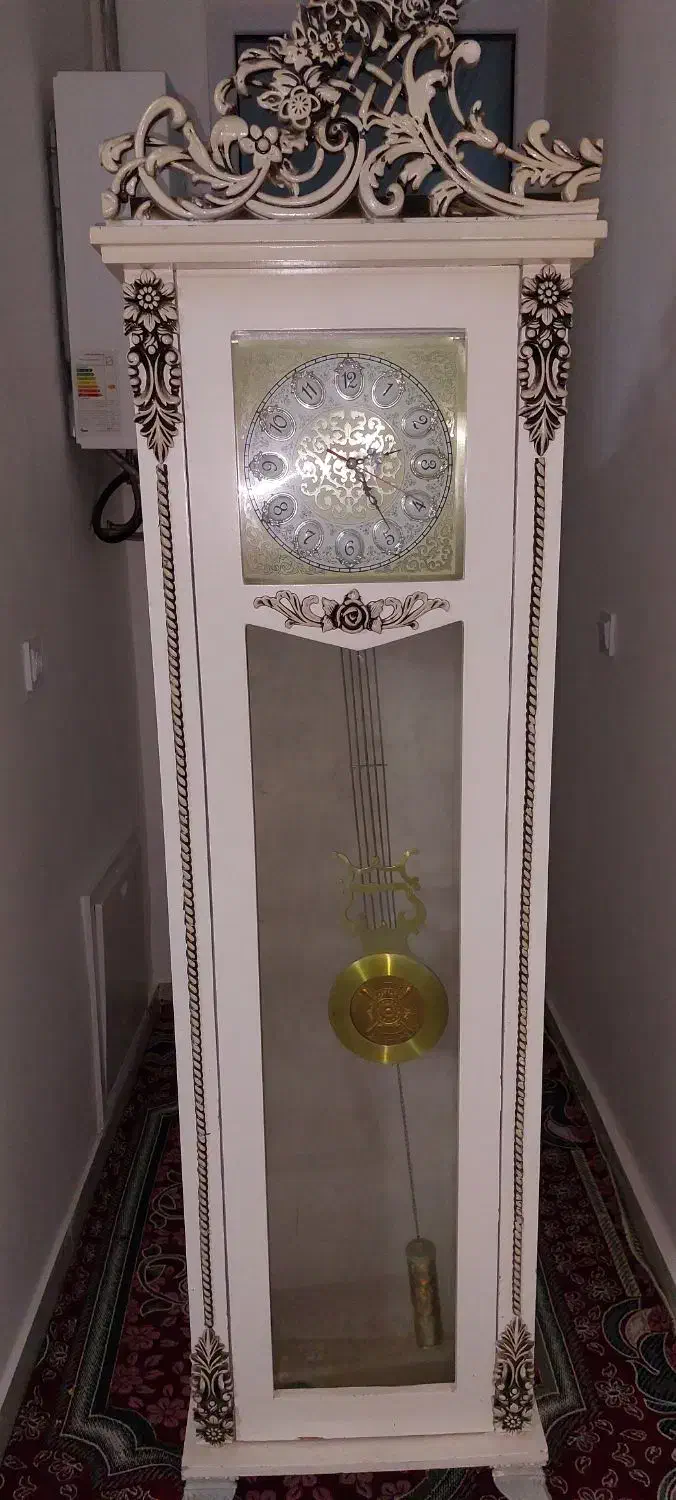 ساعت دیواری چوبی کرمی|ساعت دیواری و تزئینی|پارس‌آباد, |دیوار