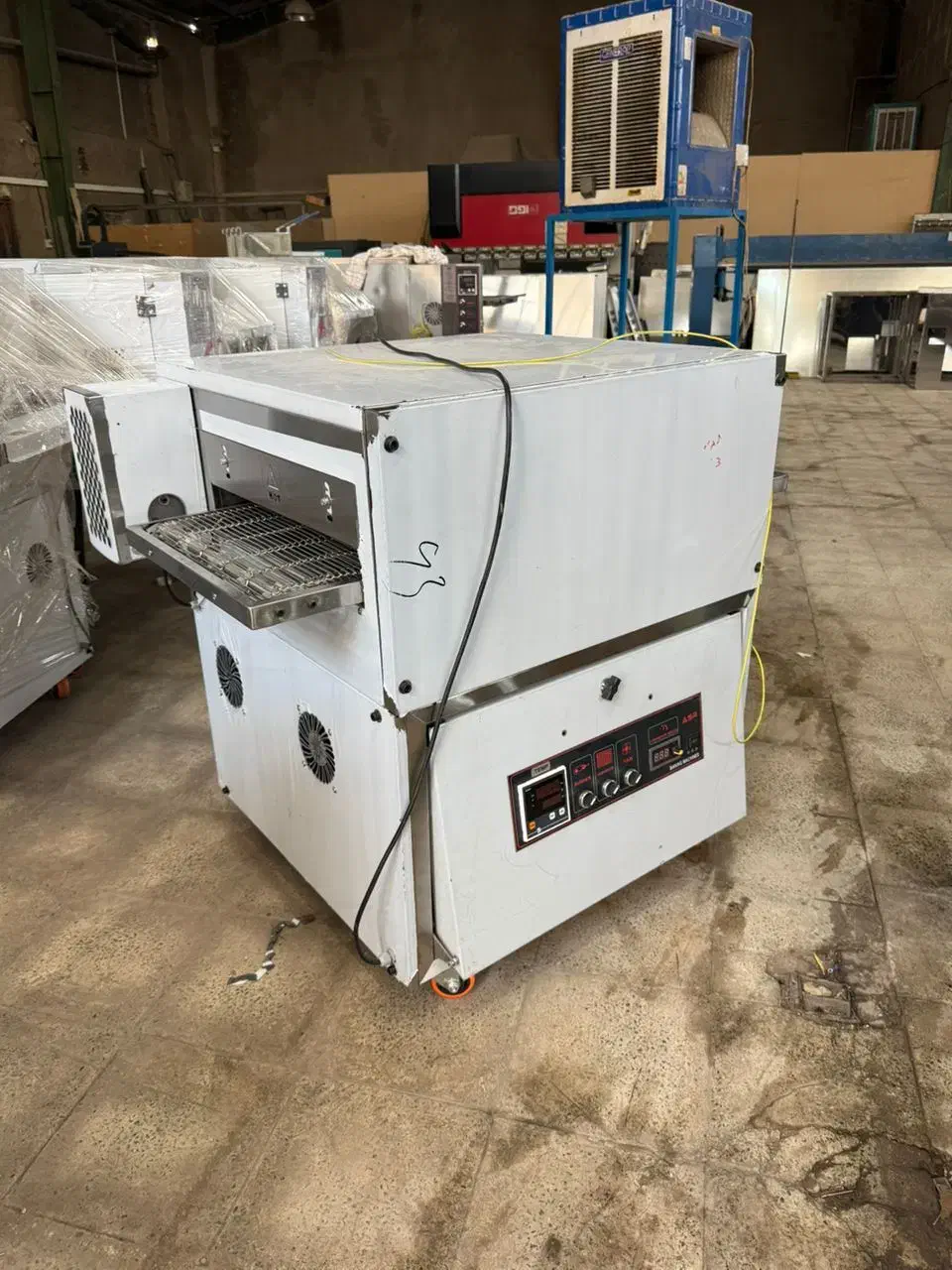 فر ریلی پیتزا OMEGA|کافی‌شاپ و رستوران|کرمانشاه, |دیوار